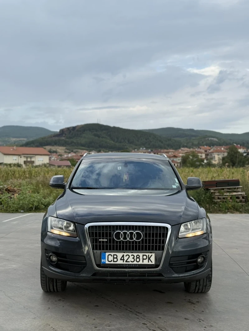 Audi Q5 2.0, снимка 3 - Автомобили и джипове - 52554373