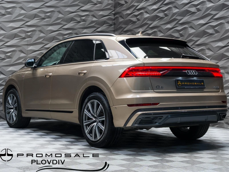 Audi Q8 50TDI Quattro S-line* 360* Обдухв* Bang&Olufsen* H, снимка 3 - Автомобили и джипове - 52939271