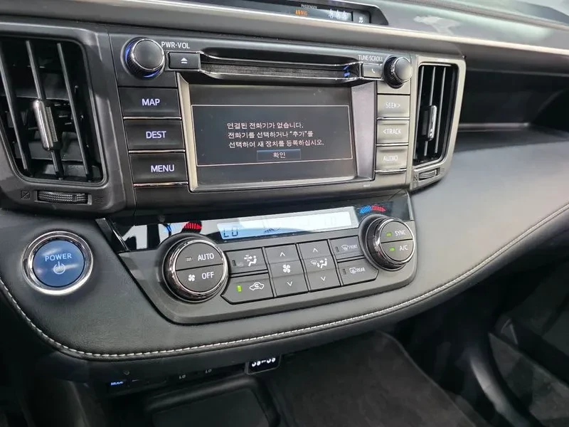 Toyota Rav4 2.5 4WD HYBRID, снимка 14 - Автомобили и джипове - 55797318