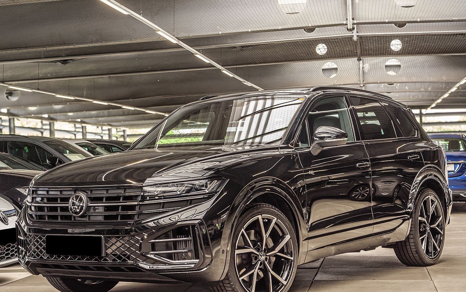 VW Touareg 3.0 TSI V6 4Motion = R-Line= Distronic Гаранция - [1] 