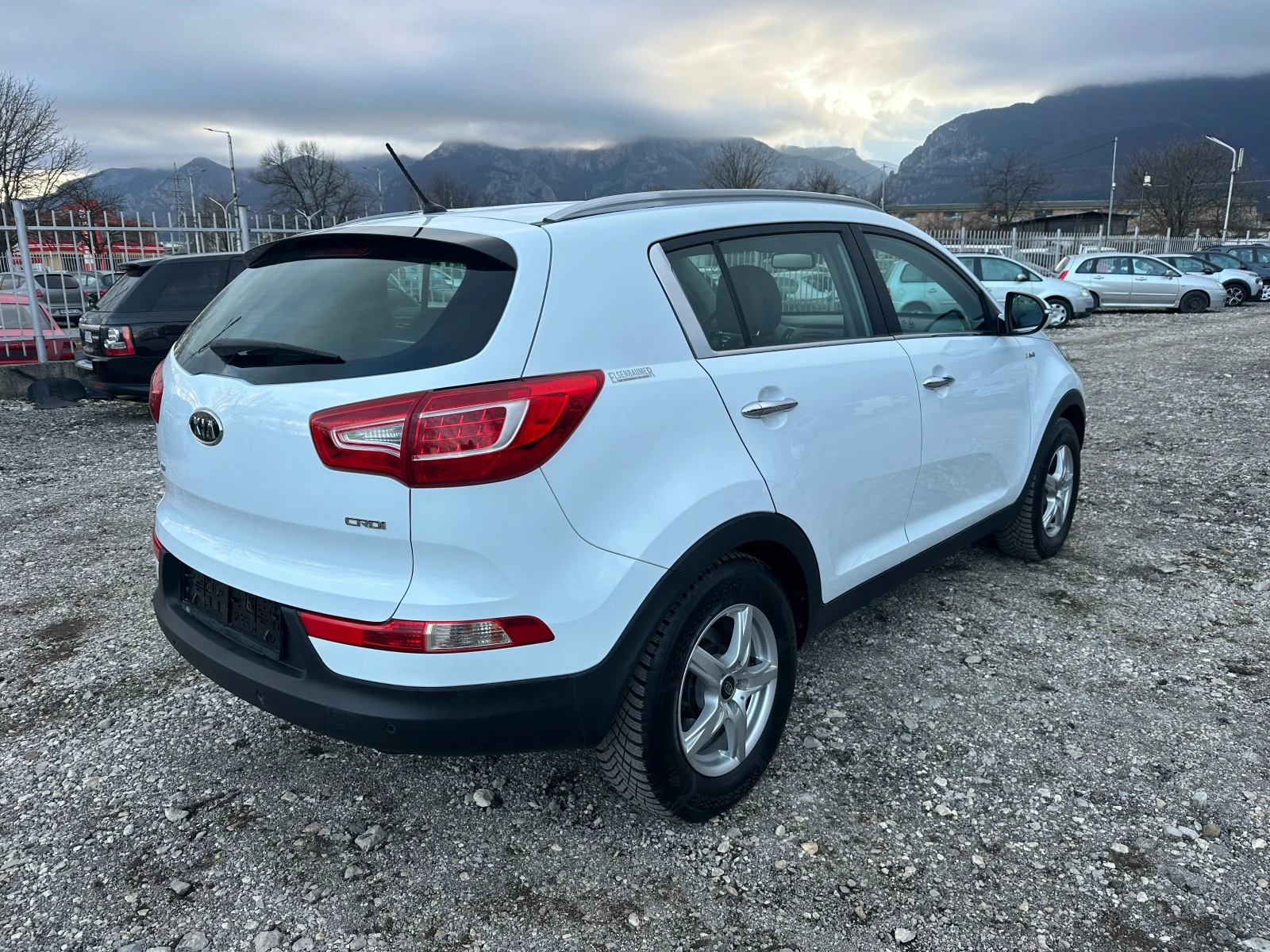 Kia Sportage 2.0CRDI 136kc 4x4 - изображение 5