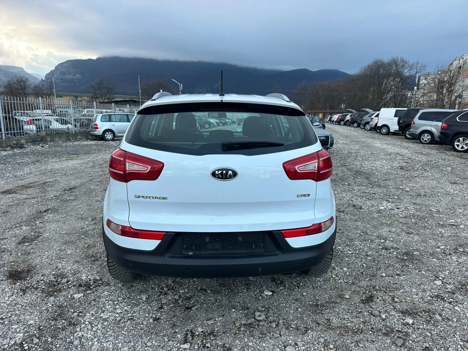 Kia Sportage 2.0CRDI 136kc 4x4 - изображение 4