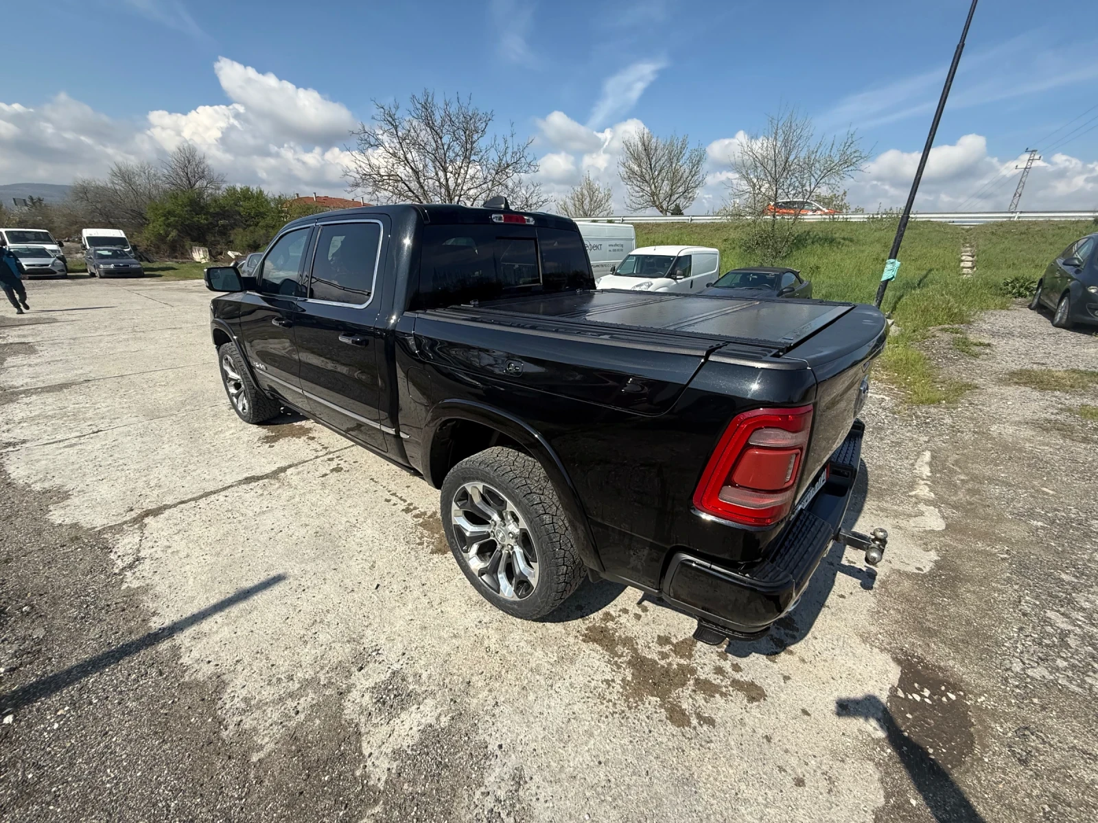 Dodge RAM 1500 Limited  ///  E- Torque  - изображение 8