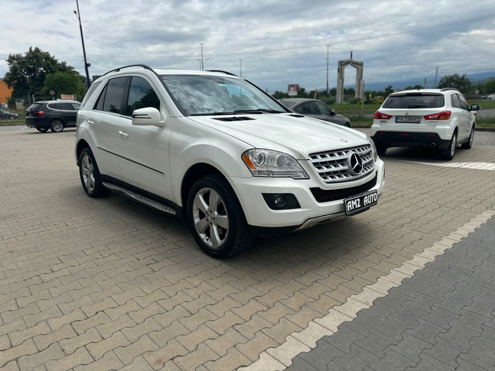 Mercedes-Benz ML 350 350/ Facelift 272 kc - изображение 2