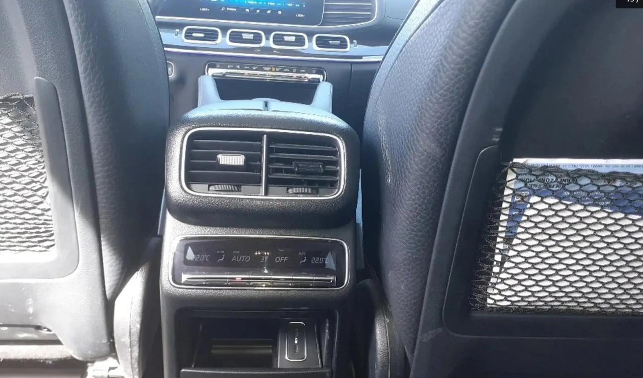 Mercedes-Benz GLS 350 D 4Matic AMG line - изображение 8