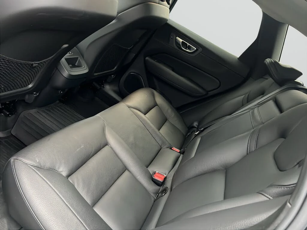 Volvo XC60 T6 MOMENTUM* * * *  | Mobile.bg   11