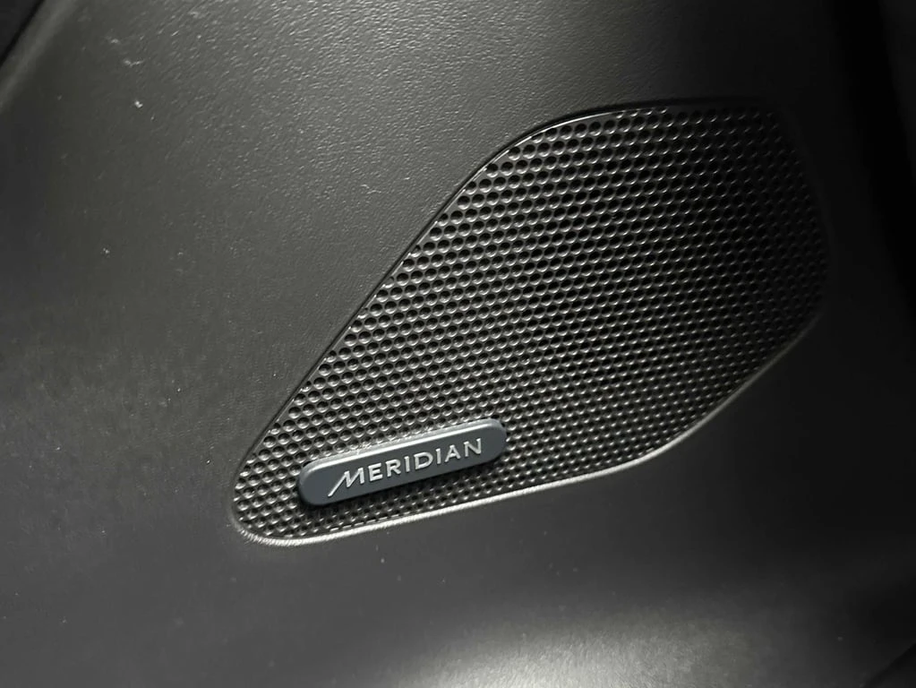 Jaguar F-PACE * AWD 4dr 20d Prestige * CARFAX * ��� ������������ | Mobile.bg � ����������� 12