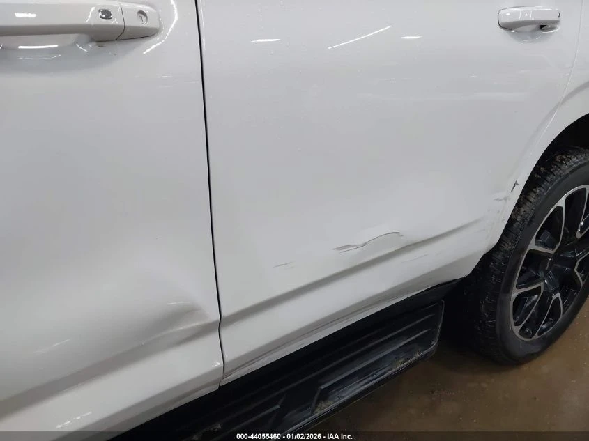 Chevrolet Tahoe 5.3l 4Wd Rst - изображение 6