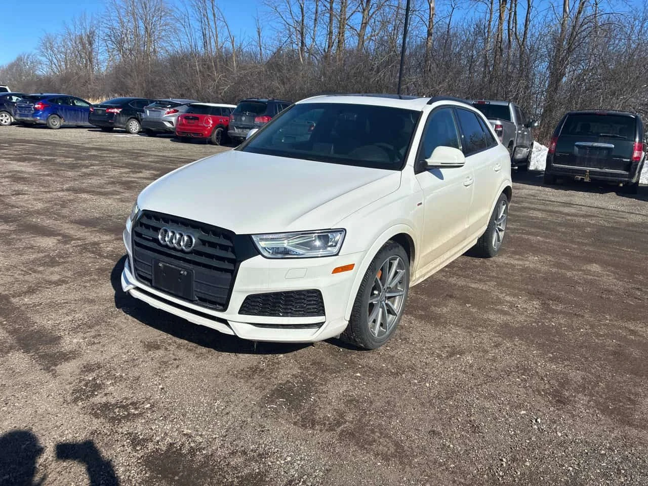 Audi Q3 * PROGRESSIV * ПОДГРЕВ * ПАНОРАМА * КЛИП НА МОТОРА