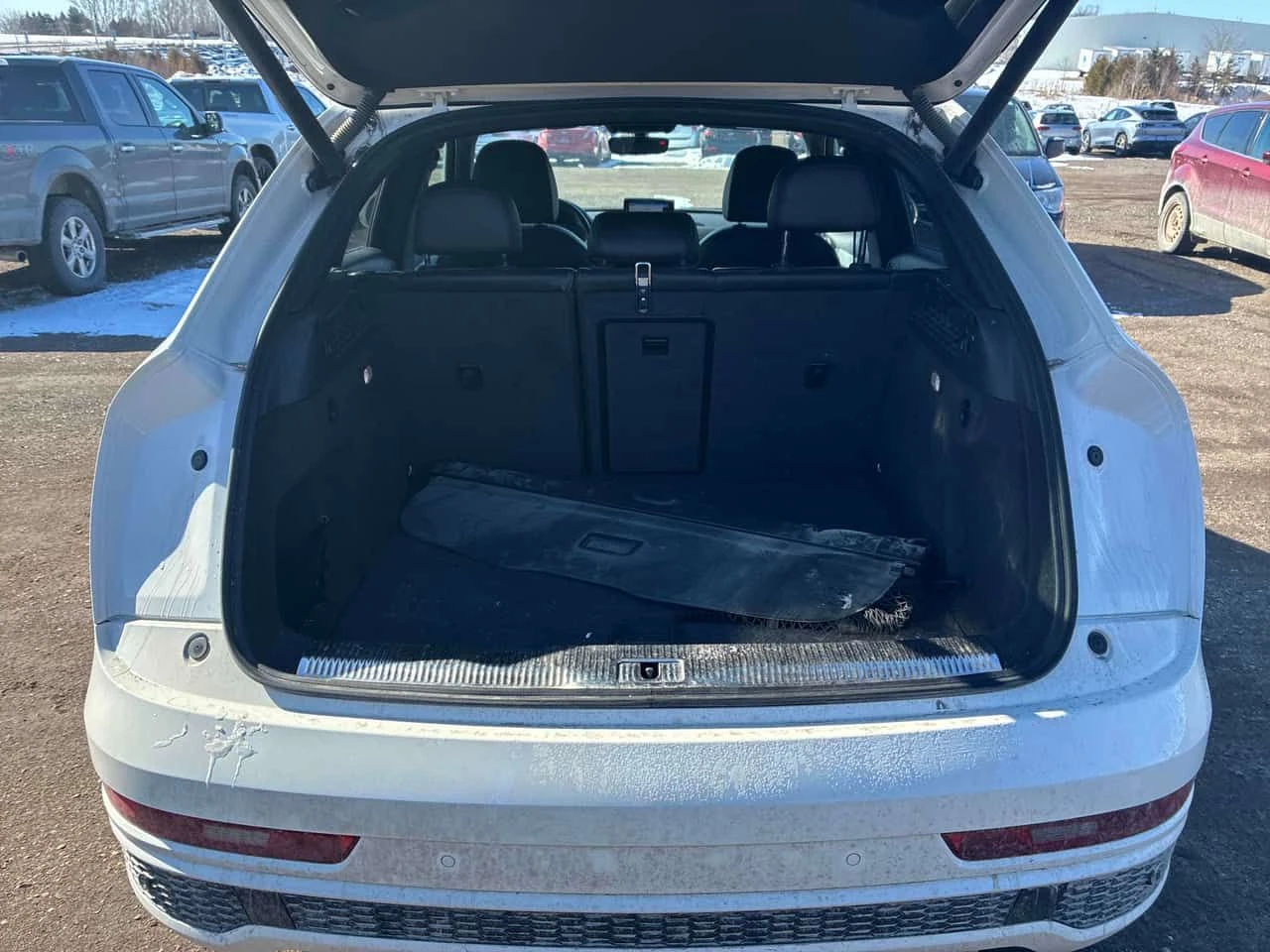 Audi Q3 * PROGRESSIV * ������� * �������� * ���� �� ������ | Mobile.bg � ����������� 11