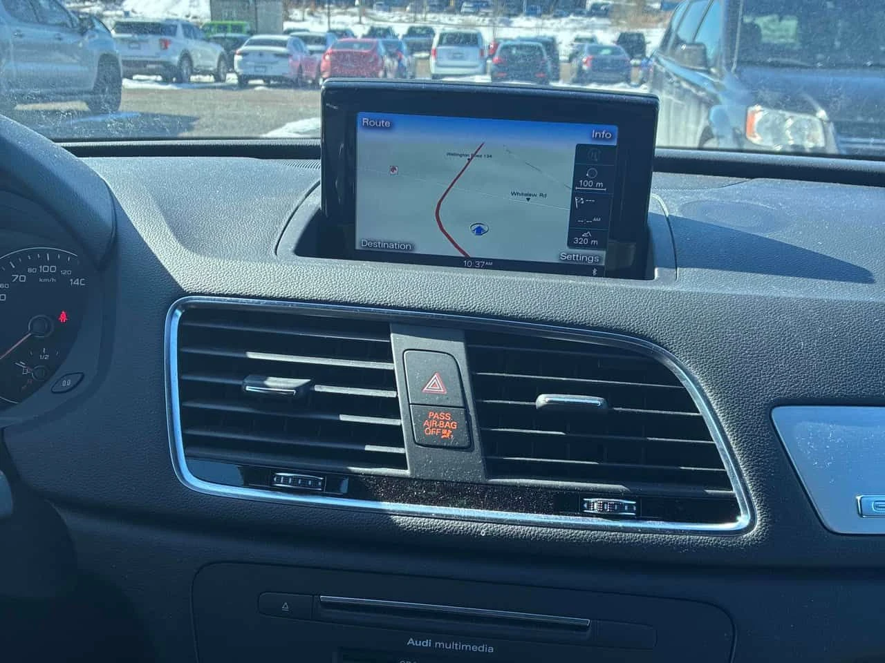 Audi Q3 * PROGRESSIV * ПОДГРЕВ * ПАНОРАМА * КЛИП НА МОТОРА - изображение 9