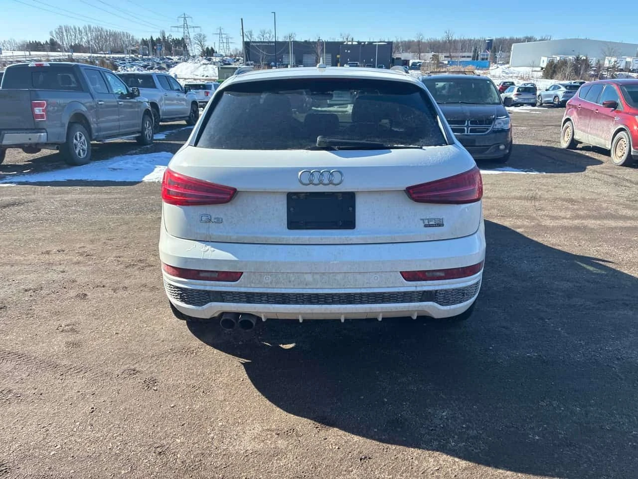 Audi Q3 * PROGRESSIV * ПОДГРЕВ * ПАНОРАМА * КЛИП НА МОТОРА - изображение 5