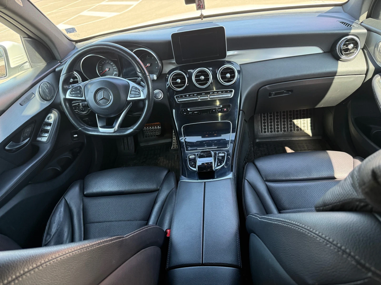 Mercedes-Benz GLC 220 2.2, снимка 9 - Автомобили и джипове - 53746628