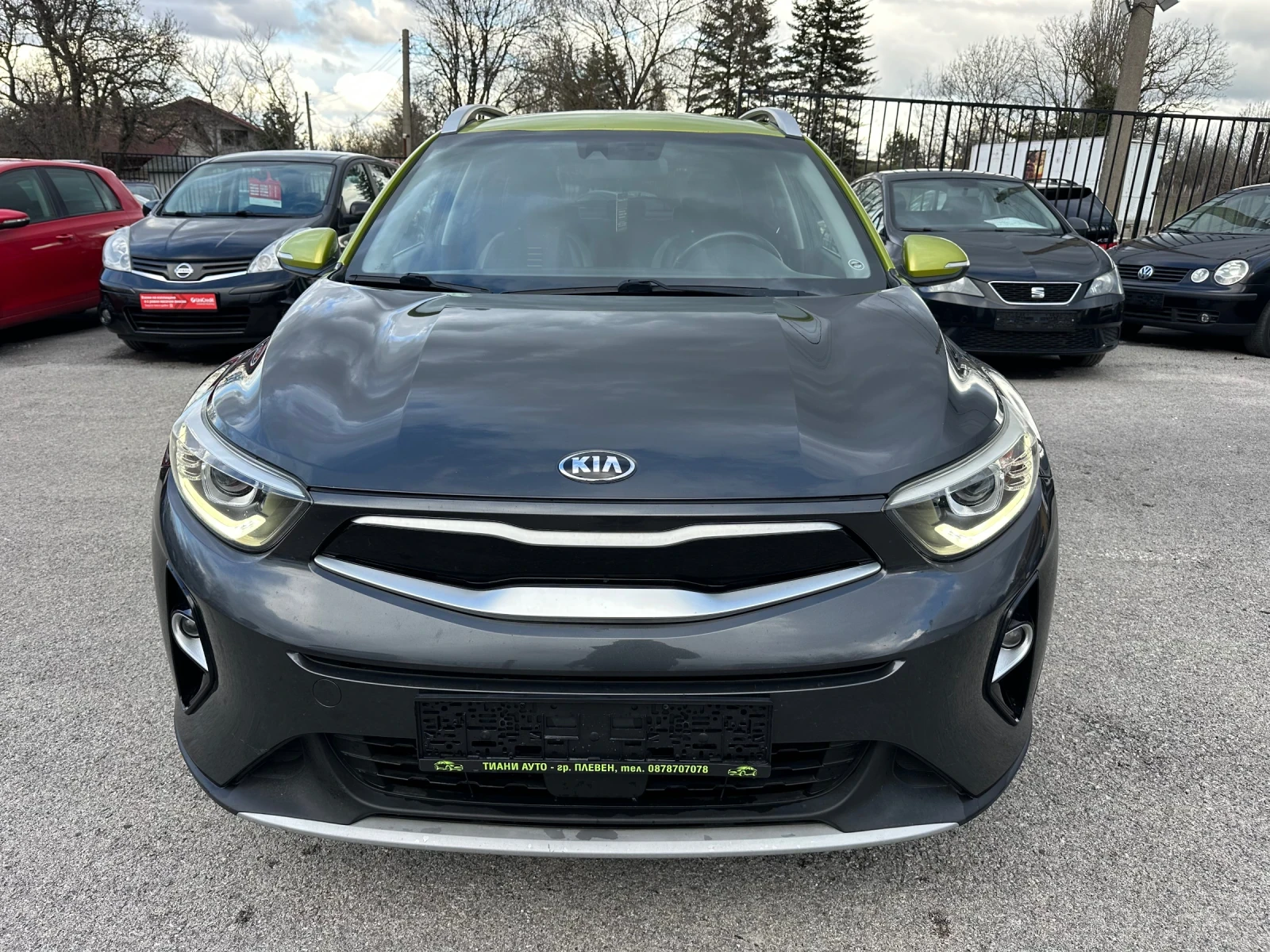 Kia Stonic КАМЕРА+ НАВИГАЦИЯ, снимка 2 - Автомобили и джипове - 54035474