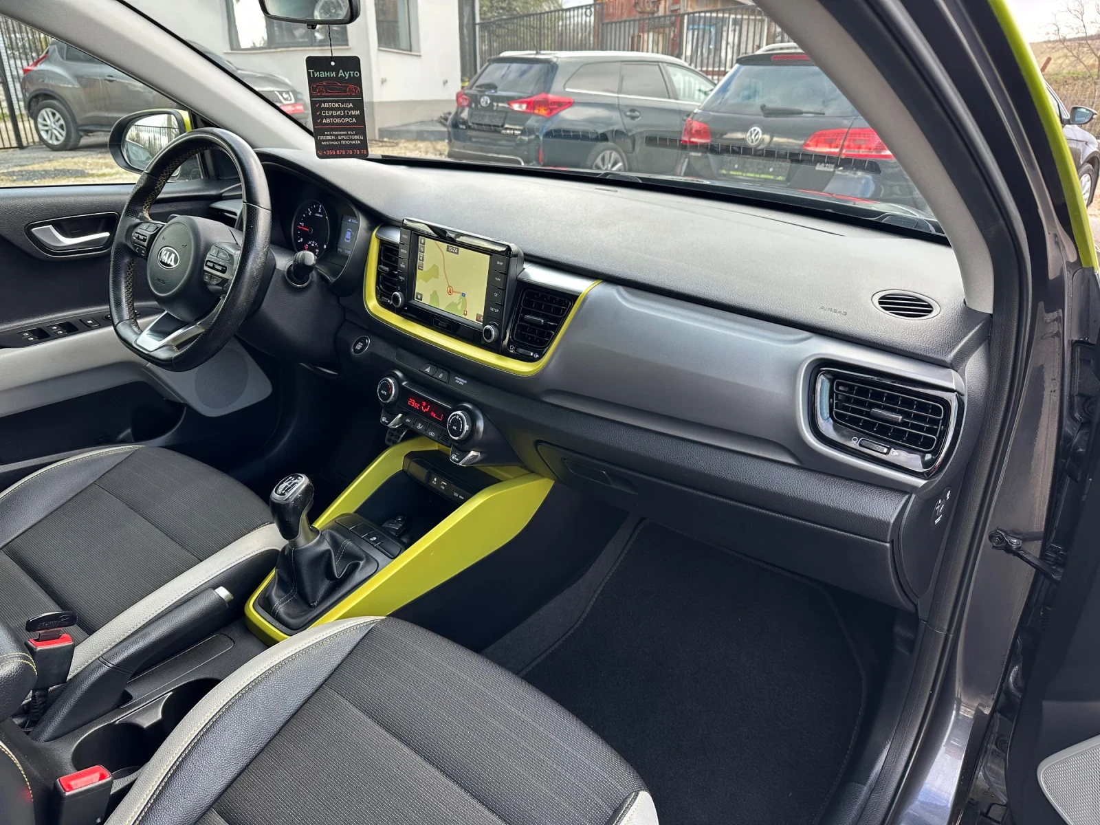 Kia Stonic КАМЕРА+ НАВИГАЦИЯ, снимка 12 - Автомобили и джипове - 54035474