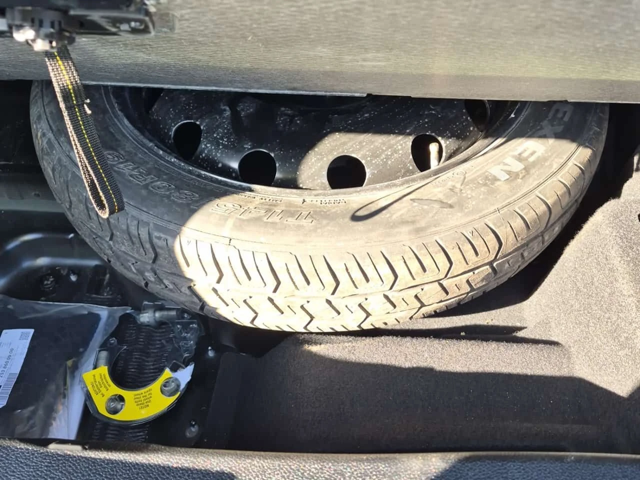 Mercedes-Benz GLC 300  | COUPE | PANO | MEMORY | KEYLESS | 360 , снимка 15 - Автомобили и джипове - 54342030