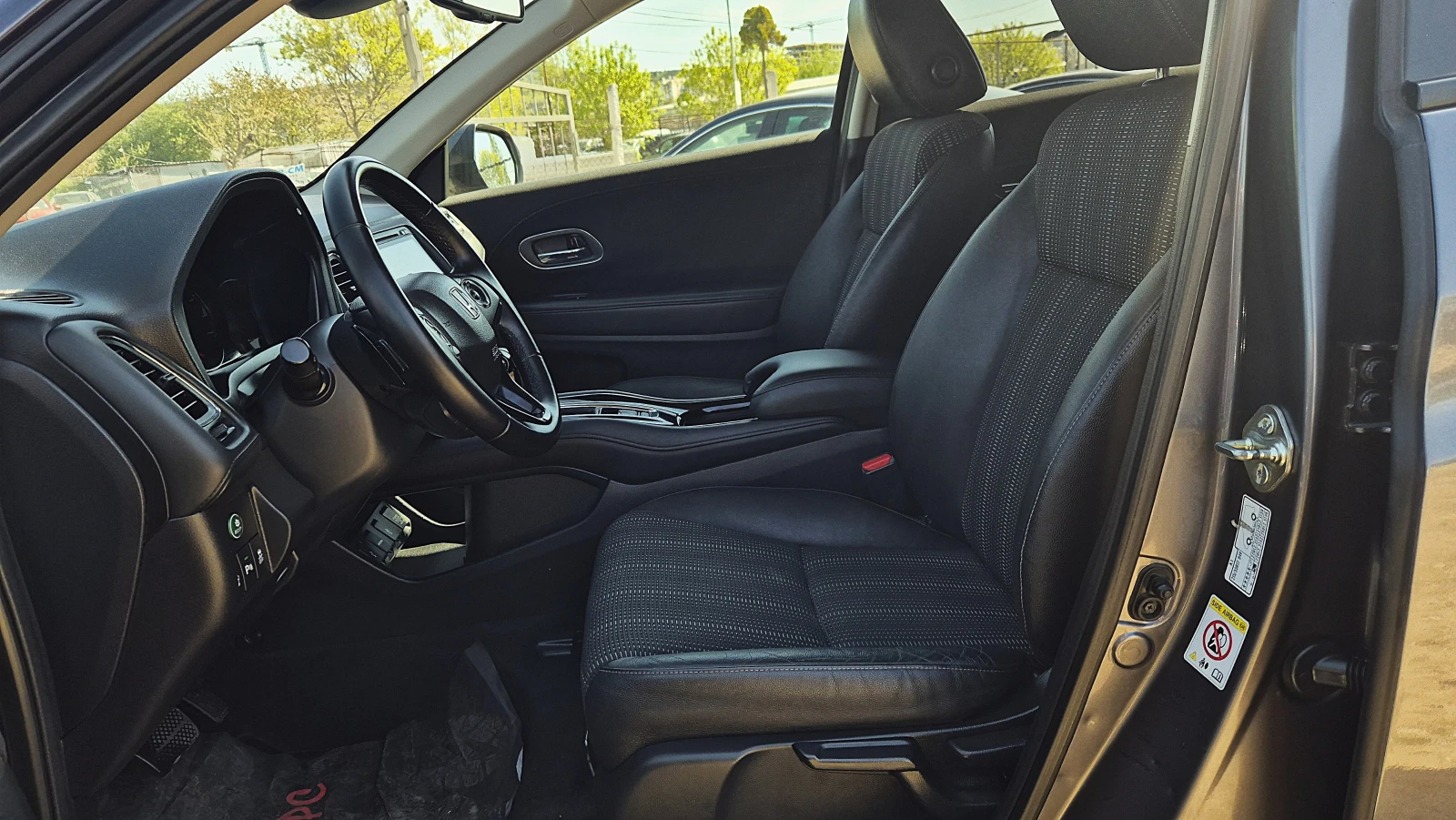 Honda Hr-v АВТОМАТИК, снимка 8 - Автомобили и джипове - 54357959