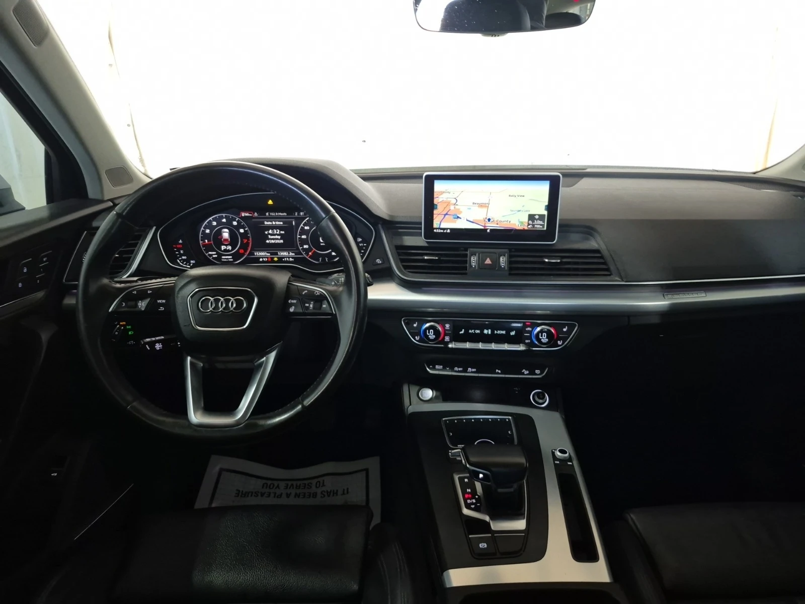 Audi Q5 TECHNIK * ОБДУХВАНЕ * 360 КАМЕРА * CARFAX * , снимка 6 - Автомобили и джипове - 54418113