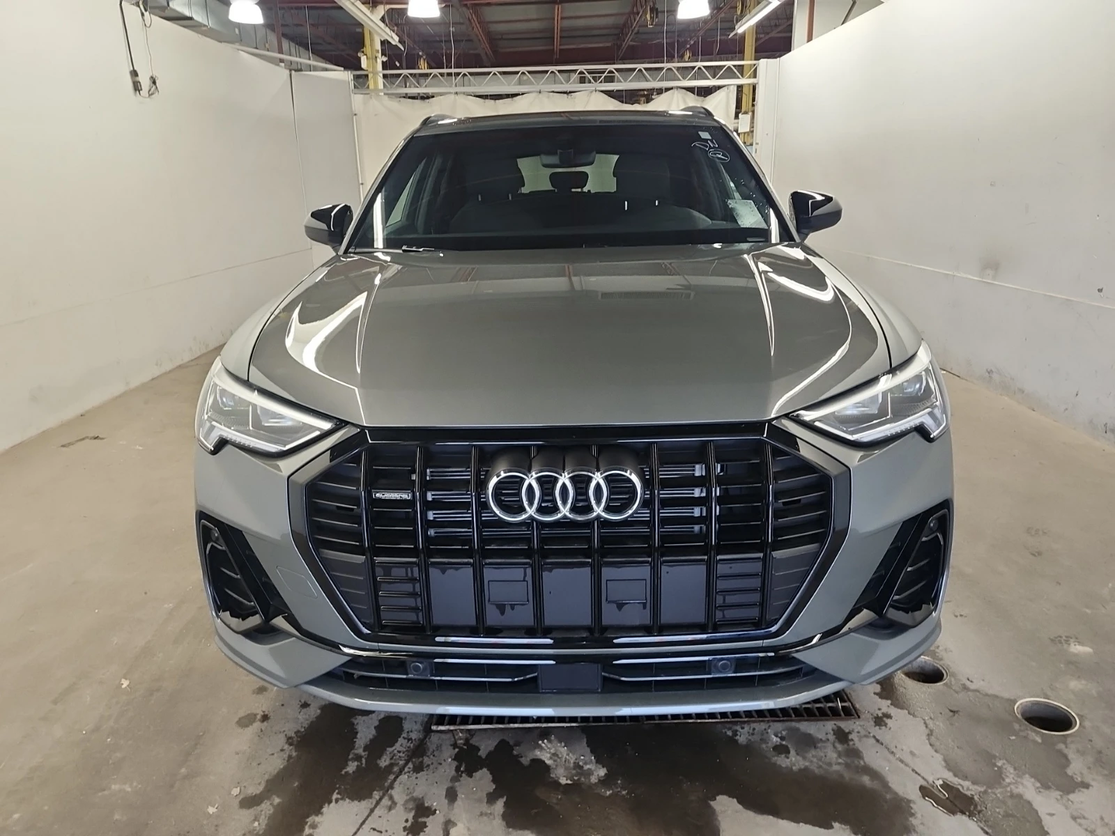 Audi Q3 S line Premium 45 TFSI quattro, снимка 3 - Автомобили и джипове - 54454596