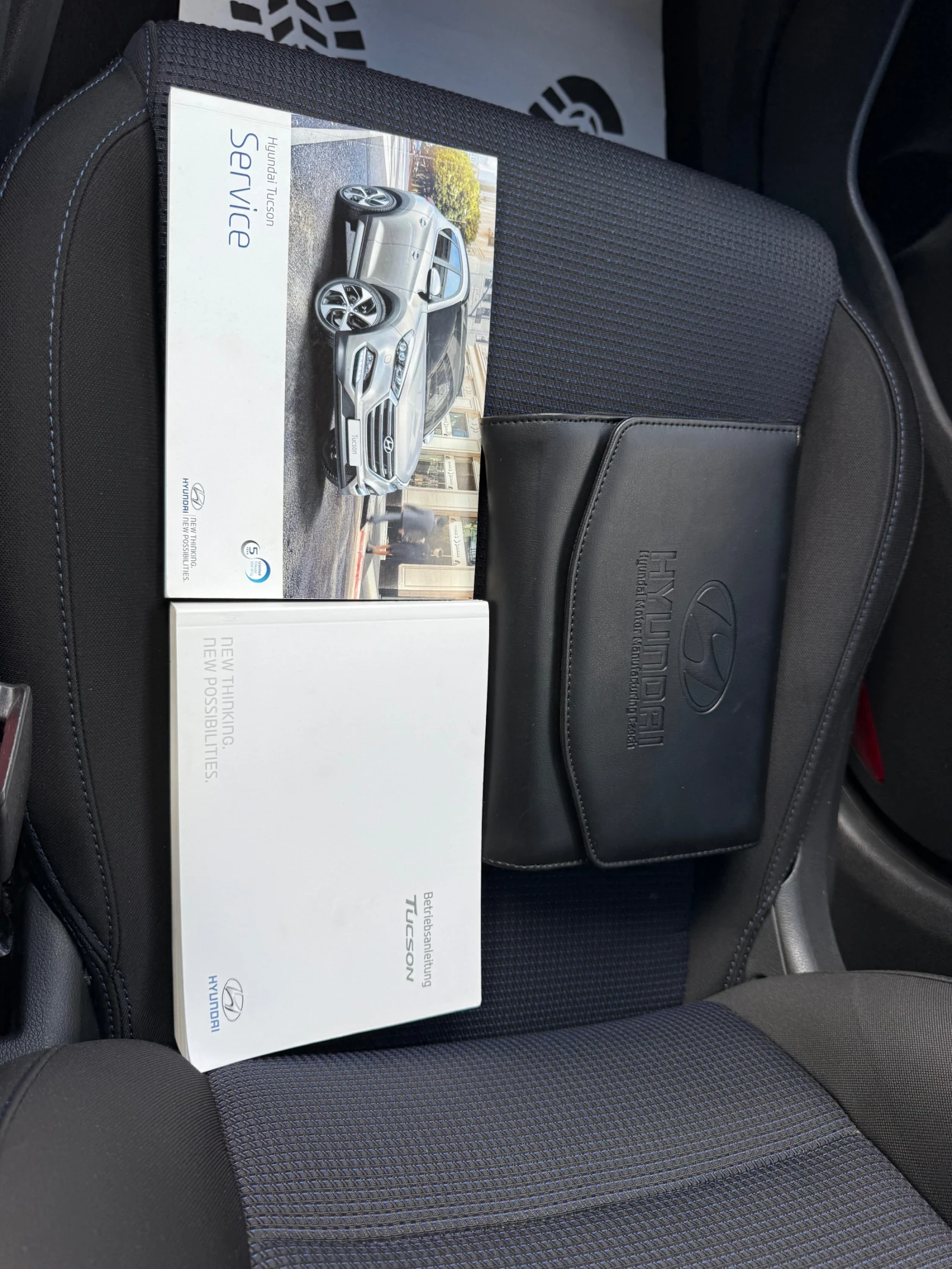 Hyundai Tucson * 2.0CRDI* AWD* PODGREV* CAMERA* SWISS* , снимка 12 - Автомобили и джипове - 54782799