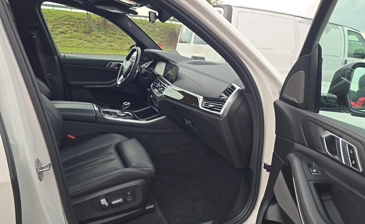 BMW X5 sDrive40i * CARFAX * HARMAN KARDON * ПАНОРАМА, снимка 8 - Автомобили и джипове - 54824965