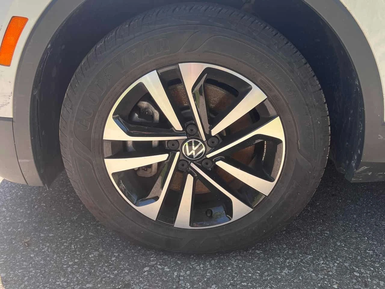 VW Tiguan * Trendline * CARFAX * 2 КЛЮЧА * KEYLESS * ПОДГРЕВ, снимка 7 - Автомобили и джипове - 55088414