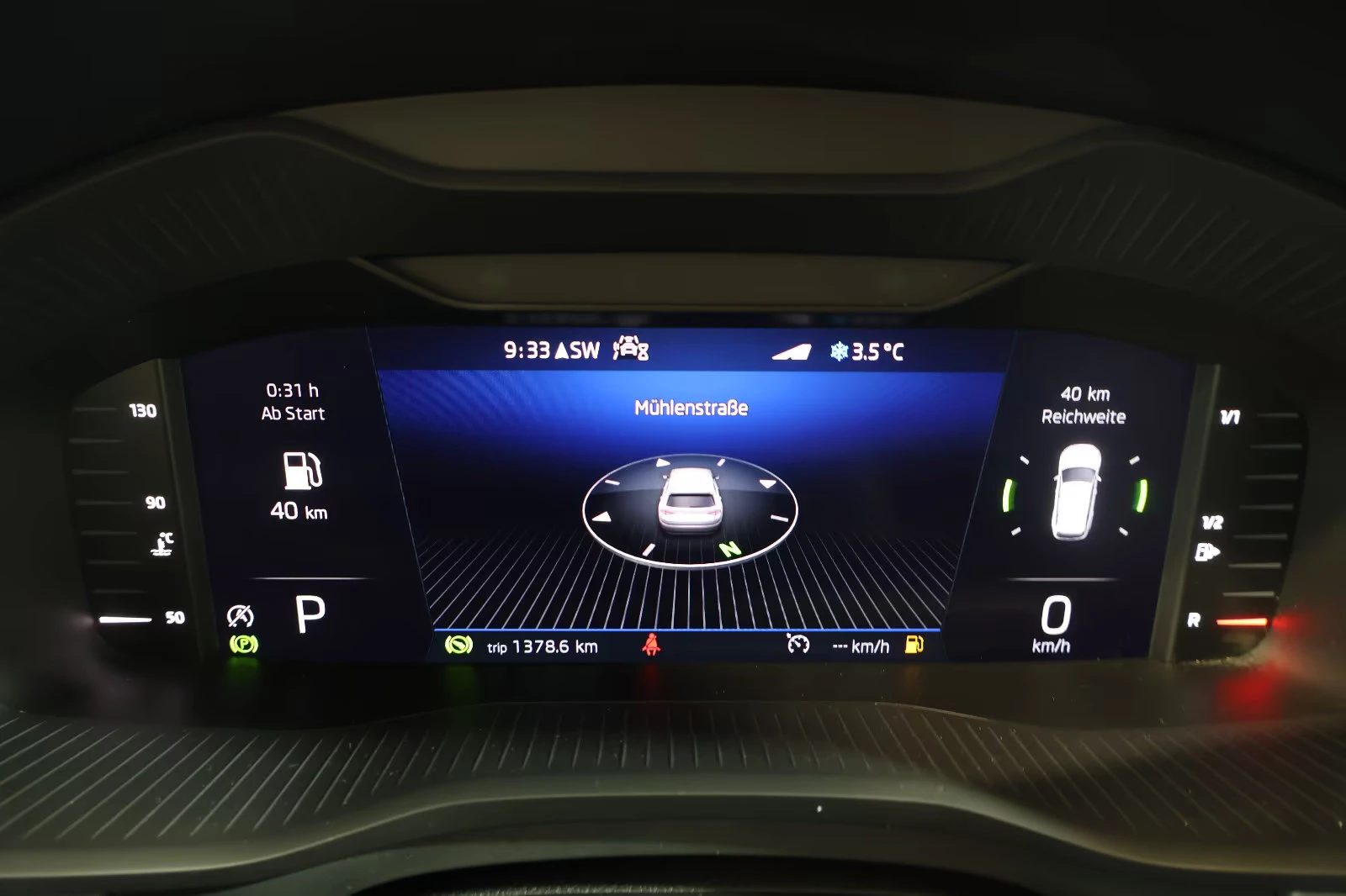 Skoda Kodiaq AMBITION/150HP/CAM/CPLAY/DIGI/NAVI/LED/670q, снимка 10 - Автомобили и джипове - 55992574