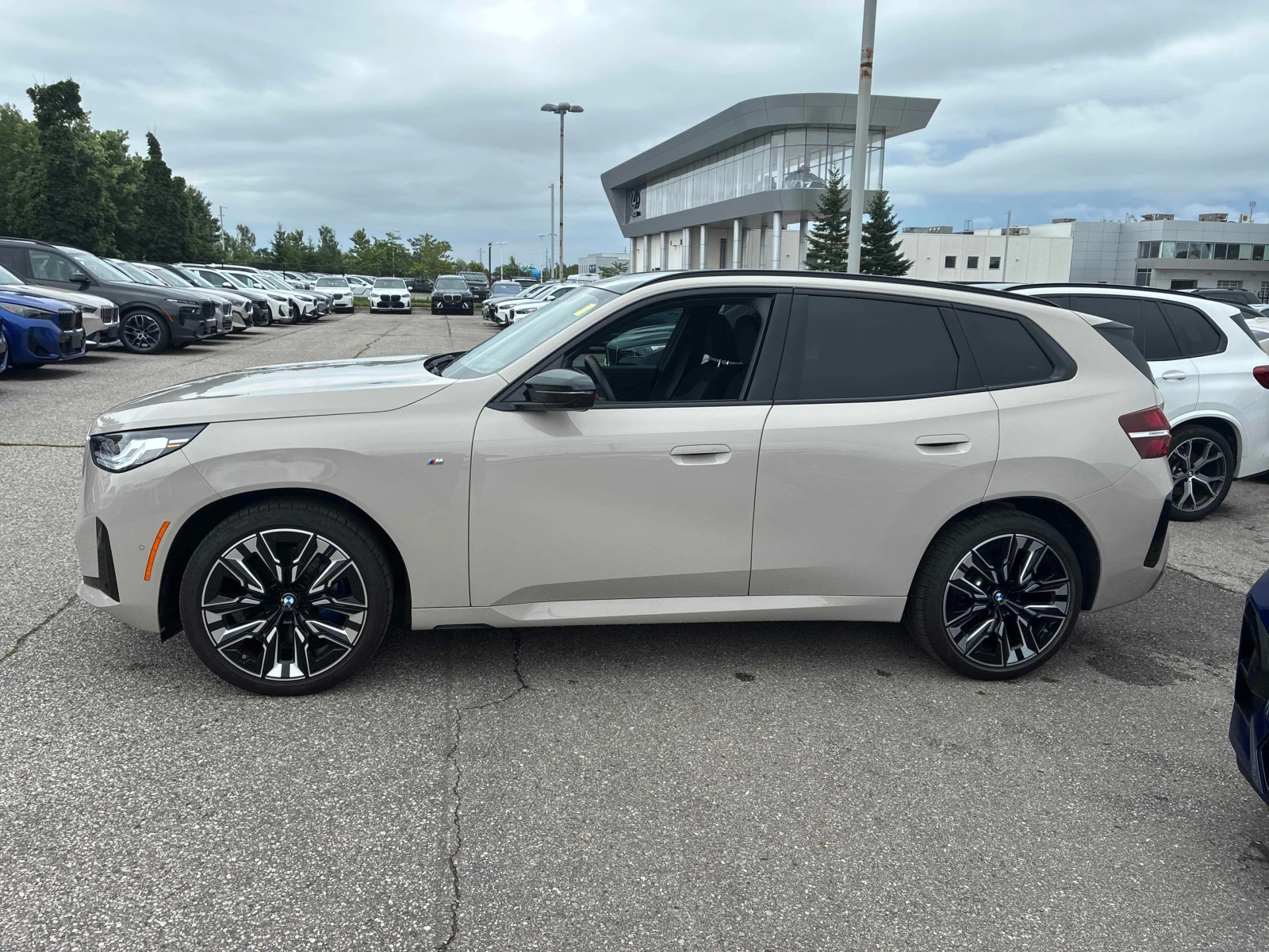 BMW X3 M50 xDrive | ГЛАВНО ПРЕДСТАВИТЕЛСТВО НА BMW, снимка 13 - Автомобили и джипове - 56106181