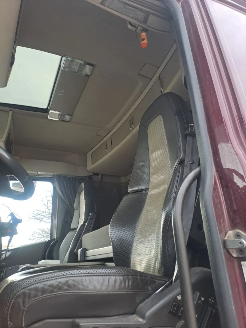 Volvo Fh, снимка 10 - Камиони - 52605464