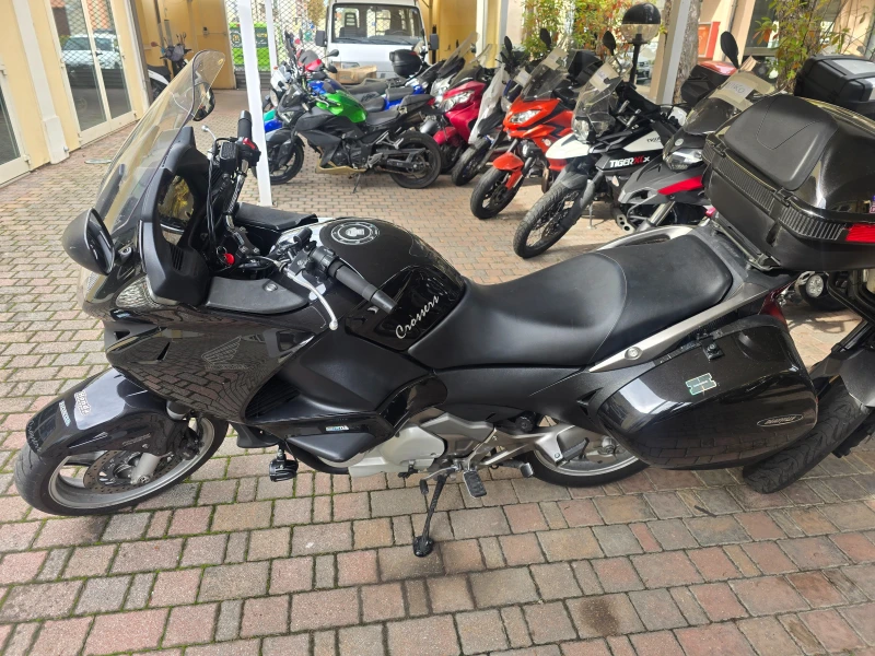 Honda Deauville 700 ABS!!!!!, снимка 6 - Мотоциклети и мототехника - 52313921