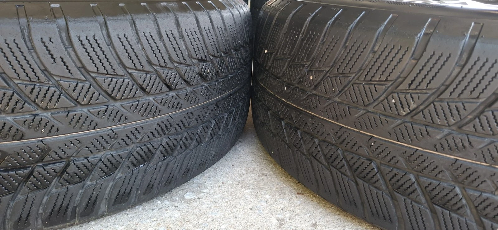 Гуми с джанти Bridgestone 225/55R17, снимка 9 - Гуми и джанти - 54430201