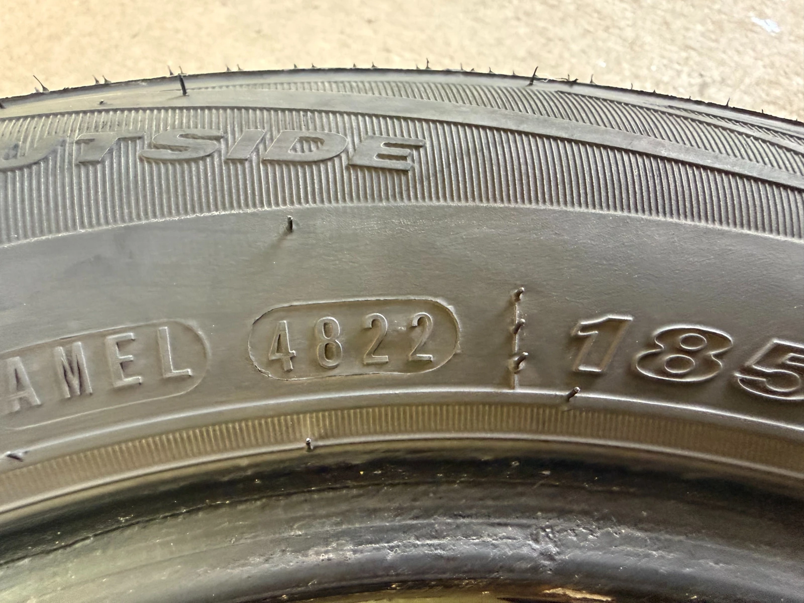 Гуми Летни 185/60R14, снимка 9 - Гуми и джанти - 54673853