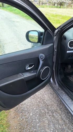 Renault Clio 1.5DCI , снимка 8