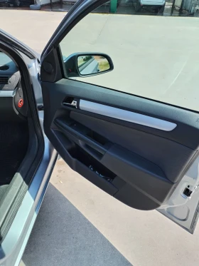 Opel Astra TDI, снимка 13