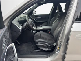 BMW iX1 xDrive30, снимка 6