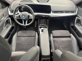 BMW iX1 xDrive30, снимка 7