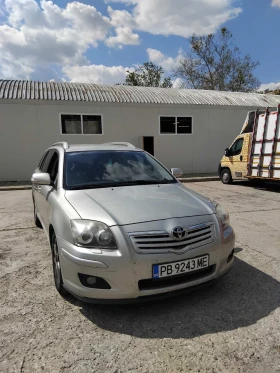 Toyota Avensis 2.4 бензин автомат - изображение 1