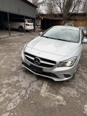 Mercedes-Benz CLA 220 