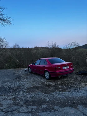 BMW 318 - 2800 € / 5476.32 лв. - 59752819 4