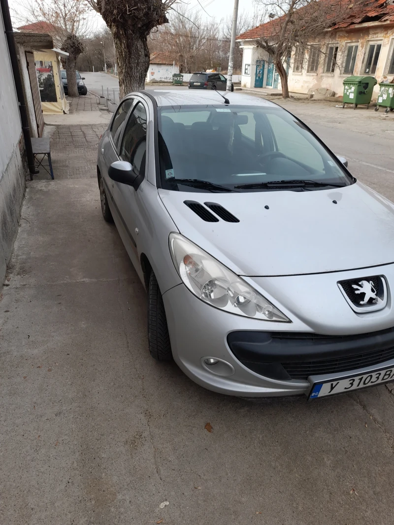 Peugeot 206, снимка 1 - Автомобили и джипове - 47411563