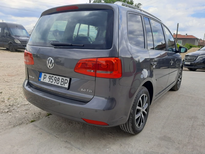 VW Touran 2.0 TDI, снимка 3 - Автомобили и джипове - 48512568