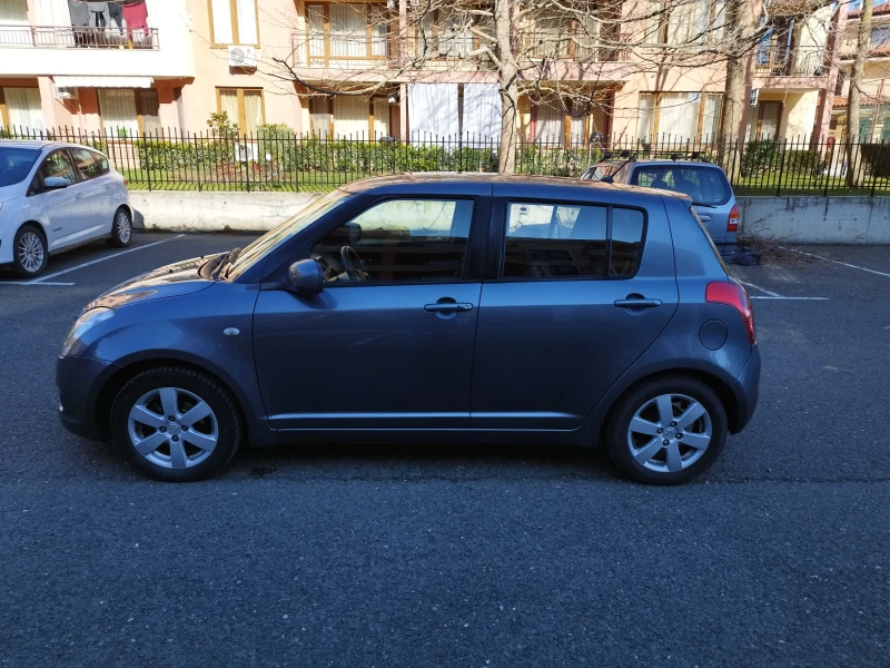 Suzuki Swift, снимка 2 - Автомобили и джипове - 48732498