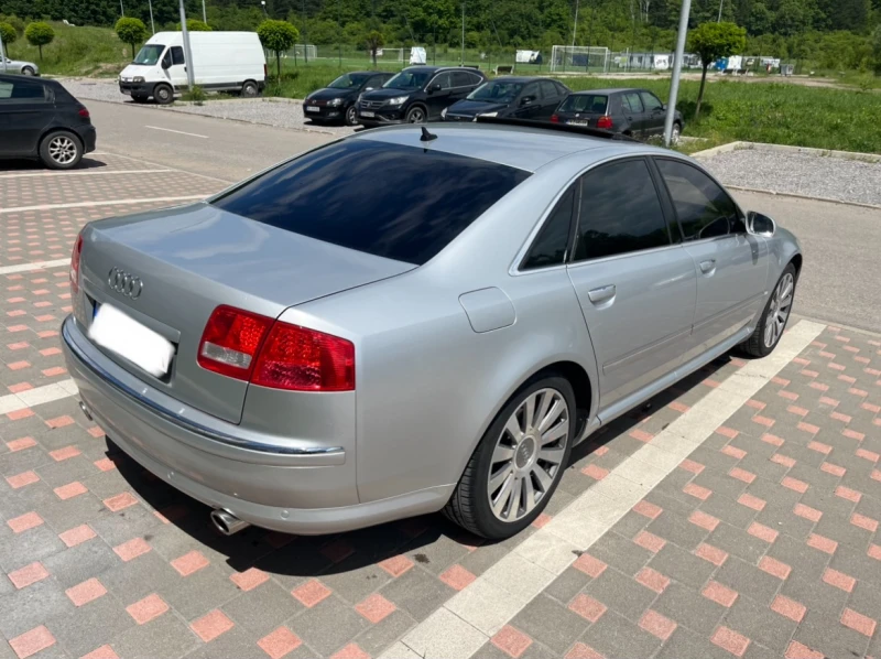 Audi A8 4.2i, снимка 2 - Автомобили и джипове - 49105799