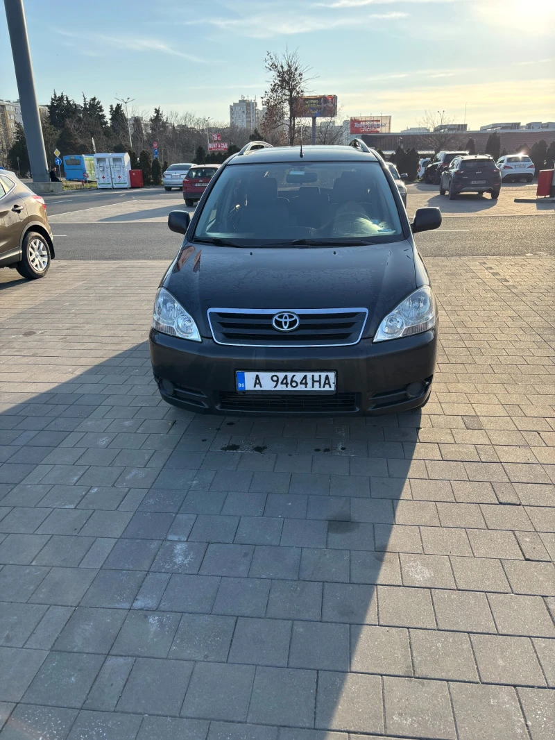 Toyota Avensis verso, снимка 1 - Автомобили и джипове - 49446265