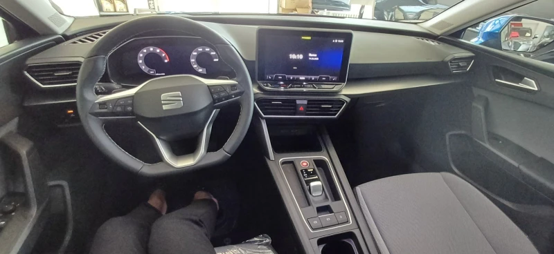 Seat Leon 1.5 eTSI, снимка 12 - Автомобили и джипове - 49490738