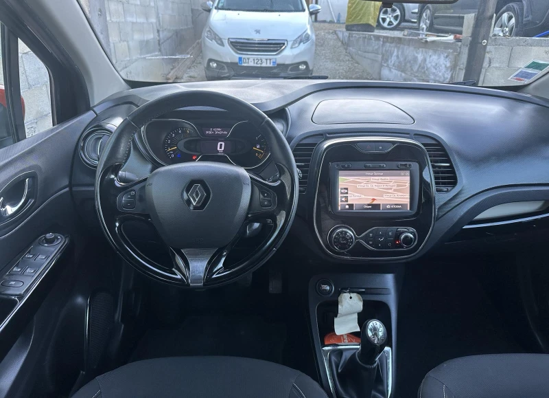 Renault Captur 1.5 dCi Energy Intens  , снимка 11 - Автомобили и джипове - 49580349