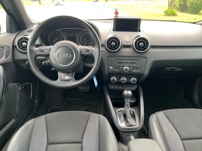 Audi A1 1.4Turbo DSG Sline, снимка 13 - Автомобили и джипове - 50168385
