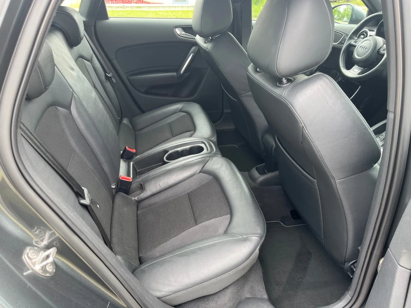 Audi A1 1.4Turbo DSG Sline, снимка 10 - Автомобили и джипове - 50168385