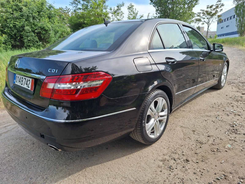 Mercedes-Benz E 350 Реални километри!!!, снимка 4 - Автомобили и джипове - 51871285