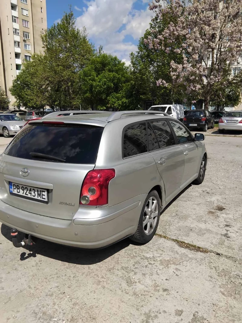 Toyota Avensis 2.4 бензин автомат, снимка 4 - Автомобили и джипове - 52295064